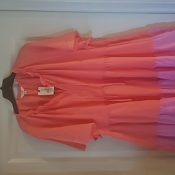 Plus size 3X tiered tie neck dress - Picture 2 of 11